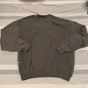 ESNTLS Heavyweight Crewneck Sweatshirt size L